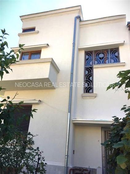 VILA INTERBELICA PE O STRADA LINISTITA - 3