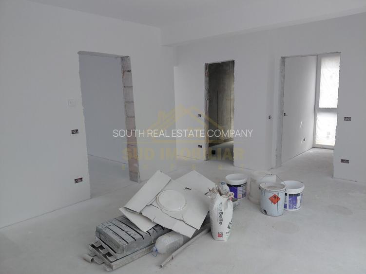 Casa Individuala P+2 -8 camere  -teren 240mp - 8