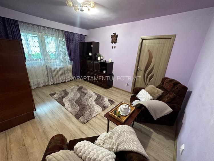 OPORTUNITATE !!! 3 CAMERE MANASTUR STR MEHEDINTI CU LOC DE PARCARE , 60 MP - 9