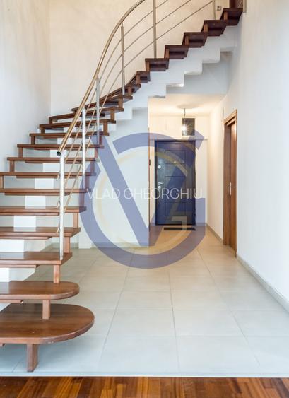 Privind in zare deasupra tuturor - PENTHOUSE unic cu terasa 191 mp - COMISION 0% - 45