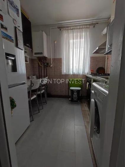 Apartament 3 camere  balcon zona Strand - 5