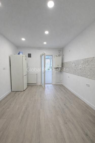 2 Camere 54mp Zona Inel 2 Renovat Boxa - 10