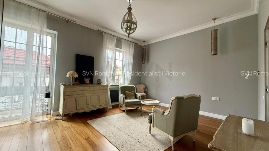 REV2005531 Vla superba Gradina Icoanei - 5