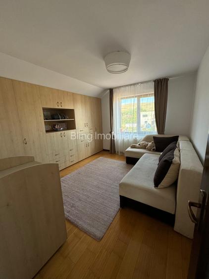 Casa individuala 165 mp utili, 350 mp teren , 2 parcari , Floresti - 13