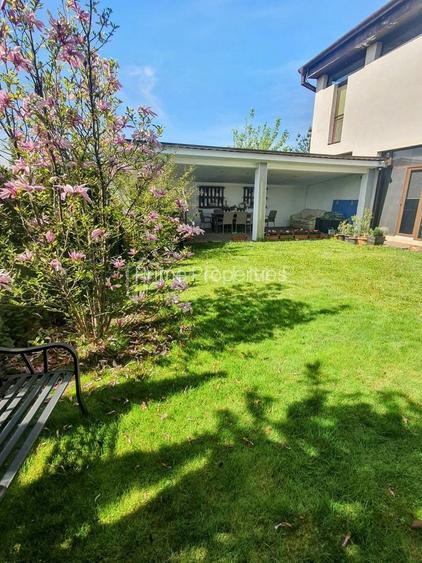 Vilă cu design și dotări deosebite de vânzare - 10