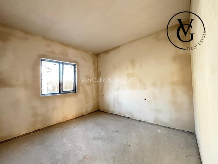 Casa la sol, 4 camere - 195 mp teren -  Navodari - predare la cheie - 4