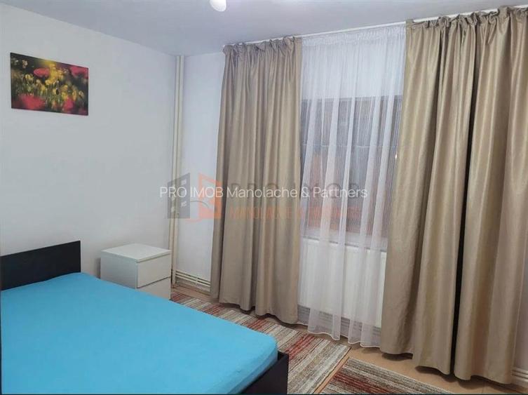 Apartament 2 camere cf 1 semidecomandat zona Brosteni - 3