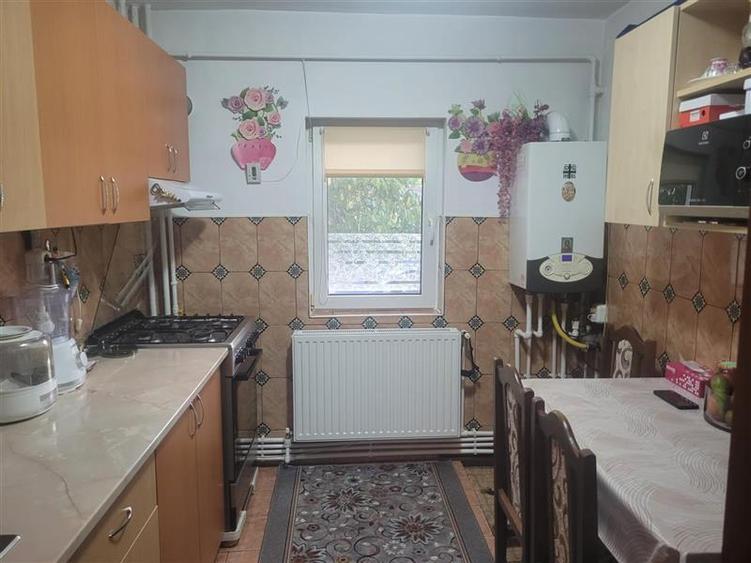 Apartament 2 camere semidecomandat, zona Mioritei - 5