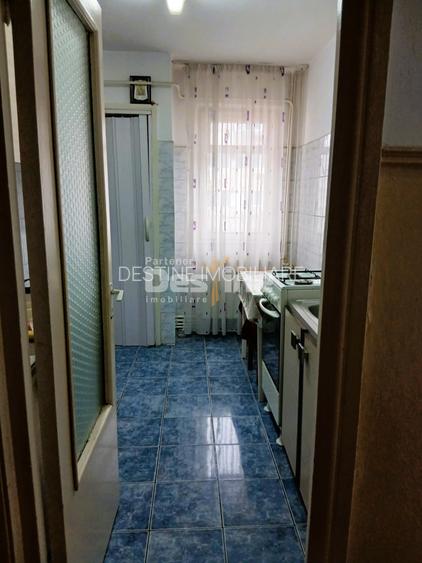 Apartament cu 3 camere de vanzare zona centrala - 5