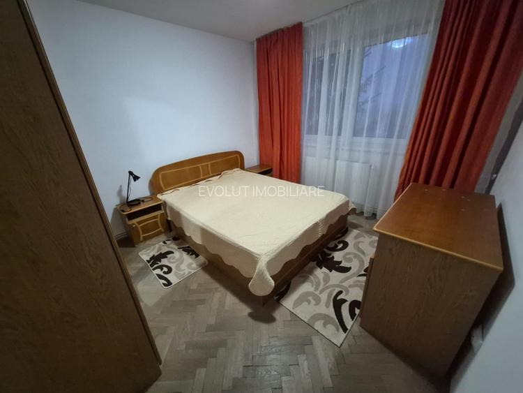 Apartament 2 camere de inchiriat Zona Tomis 2 - 3