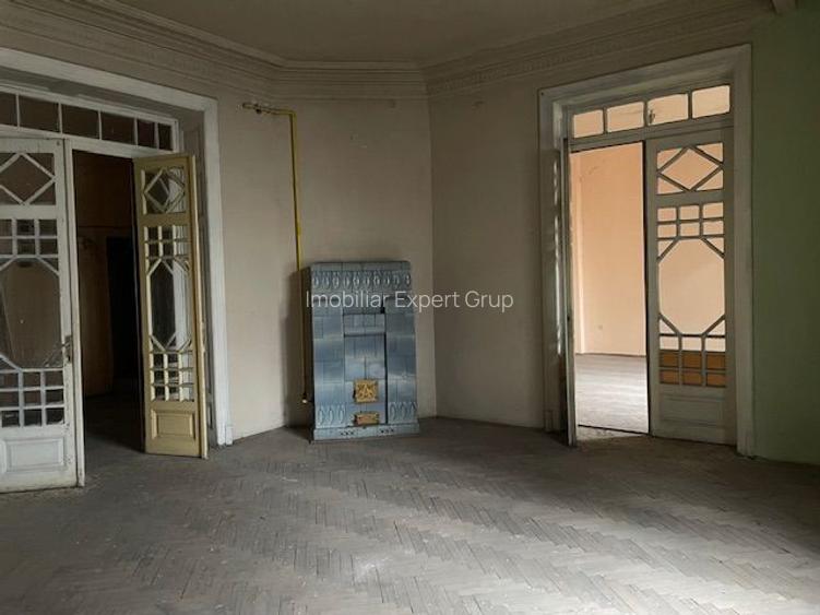 Piata Universitatii,et 1 si st 2ideal apart-hotel,sediu companie - 11