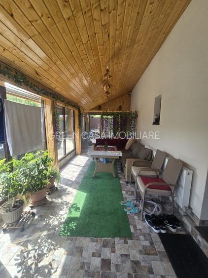 Casa individuală cu Panoramă, garaj și o terasă acoperită, Campenesti - 5
