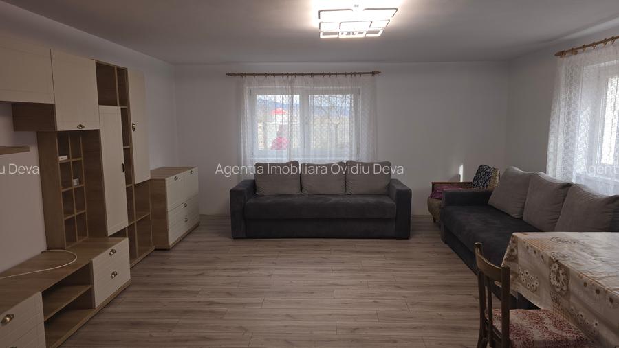 Vand casa in Deva, zona Garii (Peste Linia Ferata), P+E, din anul 2010 - 4