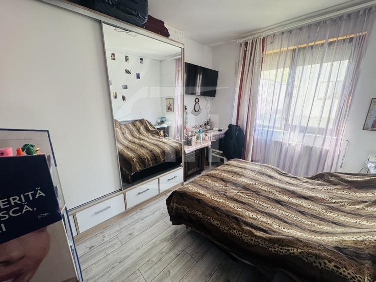 Apartament 3 camere, 2 bai, parcare subterana zona Sub Cetate - 6