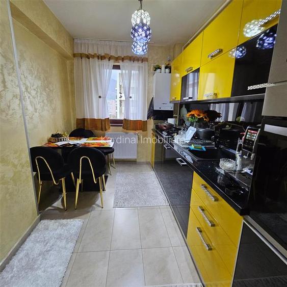 Apartament 3 camere,parcare boxa  etaj intermediar Kron Towers- Noua - 25