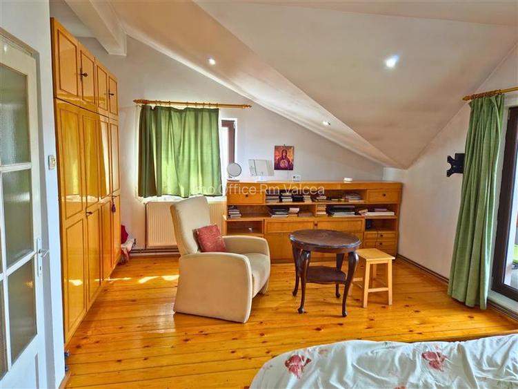 CASA LA VLADESTI - OAZA DE LINISTE APROAPE DE ORAS - 10