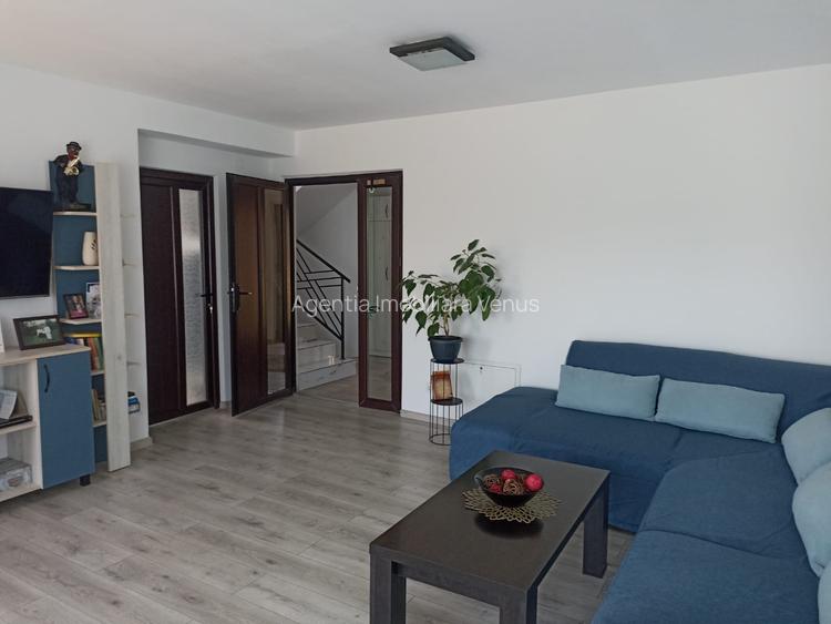 Casa D+P+E la intrare in Curtesti - 6