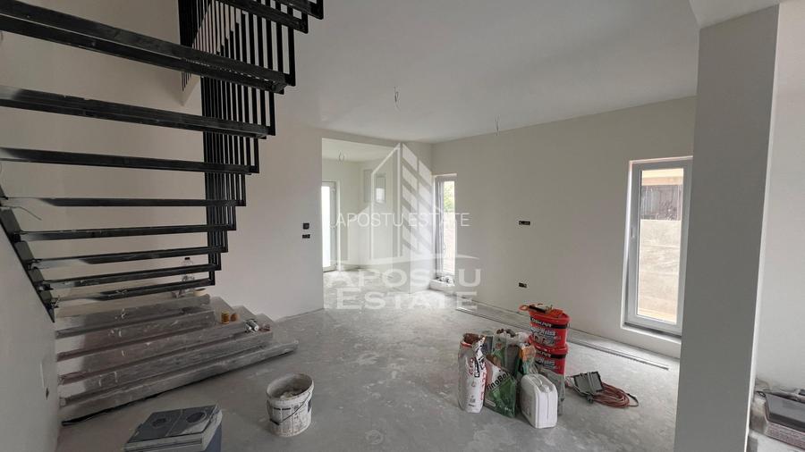 Duplex deosebit cu 4 camere si 2 bai, P + 1, predare la cheie, in Sag - 9