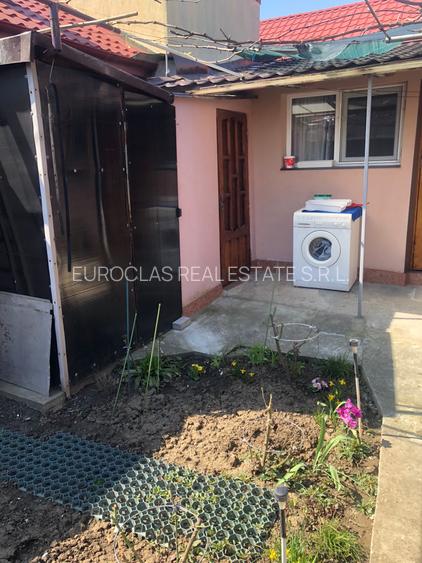 Garsoniera decomandata la casa - zona Coiciu - 1.500 ron/luna (Cod E2+E7) - 3