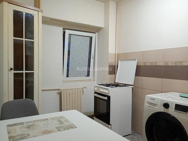 Garsonieră spațioasă (40mp) zona Vitan Mall, renovată si mobilată - 6