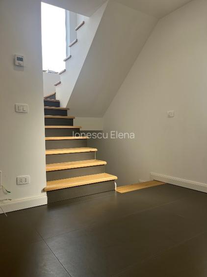 Duplex de  închiriat  2500 Euro - 13