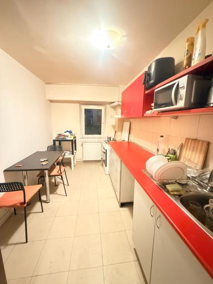 GARSONIERA 8/8  BLOC 1991  APROPRIERE METROU LUMINOASA  IDEALA INVESTITIE - 2