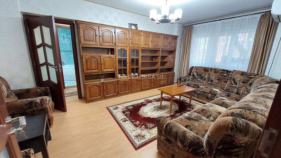 13 Seprembrie,Panduri, metrou Academia Militara la 800m - 10