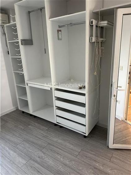 Decomandat linga Iulius Mall - 11