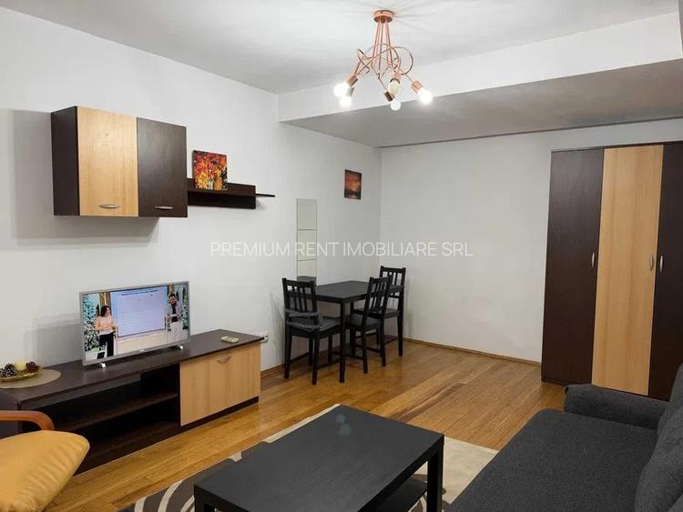 Tineretului, garsoniera, 4 minute metrou, renovata total - 2