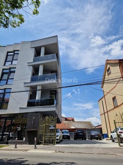 INCHIRIEZ  Spatiu la parter pe strada Poporului !  PARCARE  PRIVATA  !!! - 7