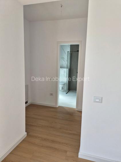 Vila Individuala 5 camere, dormitor parter LA CHEIE! - 33