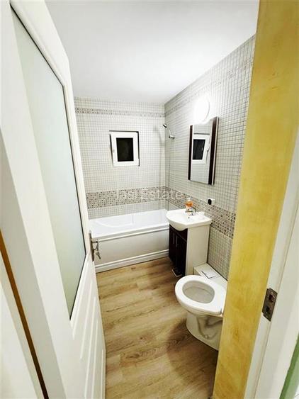 Apartament cu 3 camere de inchiriat - 11