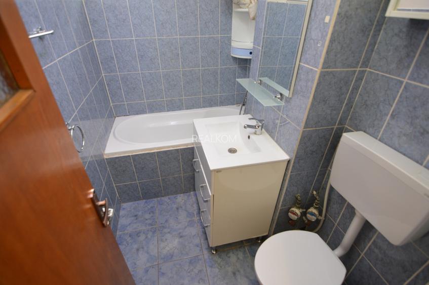 INCHIRIERE APARTAMENT 2 CAMERE BABA NOVAC – PARC I.O.R - 12