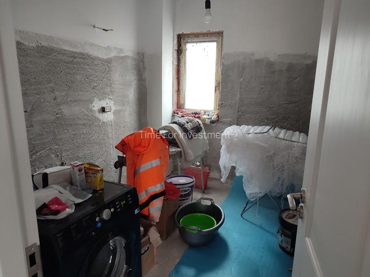 Sanandrei, Spurafete generoase, drum asflatat - 16