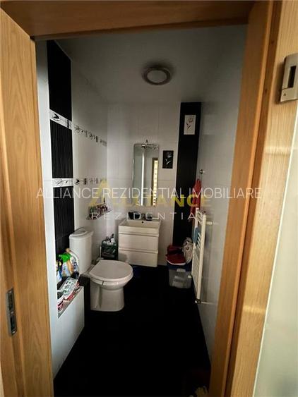 SUDULUI] Casa individuala cu 4 camere | 3 bai - Teren 160 mp - - 31