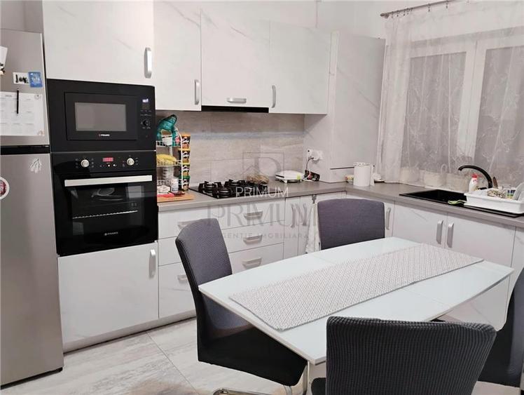 Comision 0 - Cartier SERENA 1 - Mobilat utilat - 390 mp teren - 4