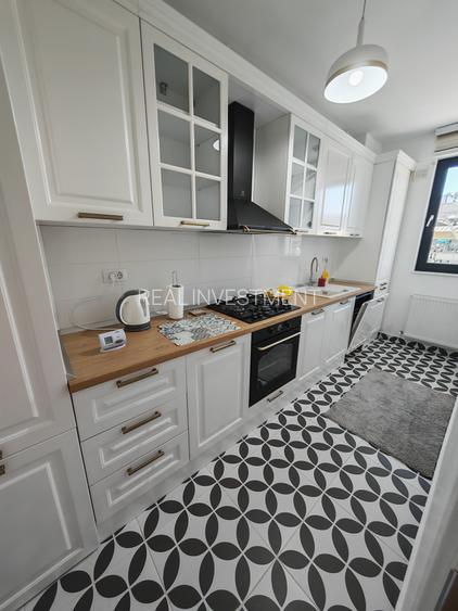 Garsoniera statiune Mamaia zona Cazinou maobilata si utilata - 11