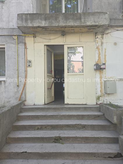 Apartament pe Traian Vuia la Etajul 2 - 4