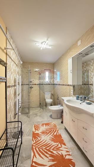 Casă cu vedere spectaculoasă - pentru locuit sau investiție turistică - 17