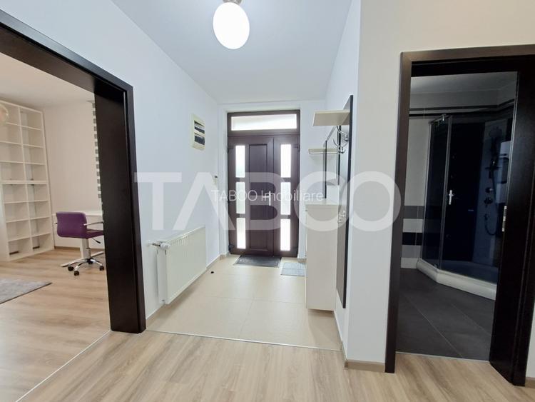 Casa individuala moderna de vanzare 5 camere 2 garaje - 30