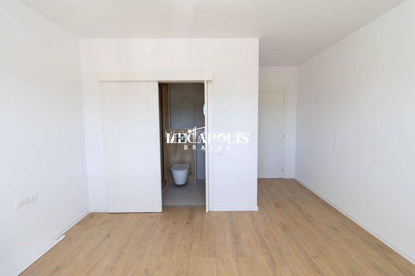 Apartament 3 Camere Decomandat Tractorul Intabulat - 13