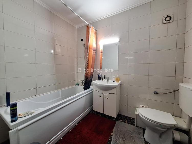 Apartament cu 2 camere, decomandat, 48 mp, parcare, zona Florilor - 6