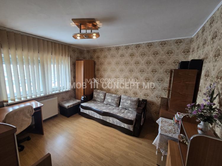 Vanzare apartament 4 camere, cu vedere panoramica, in zona Eroilor Ploiesti - 12