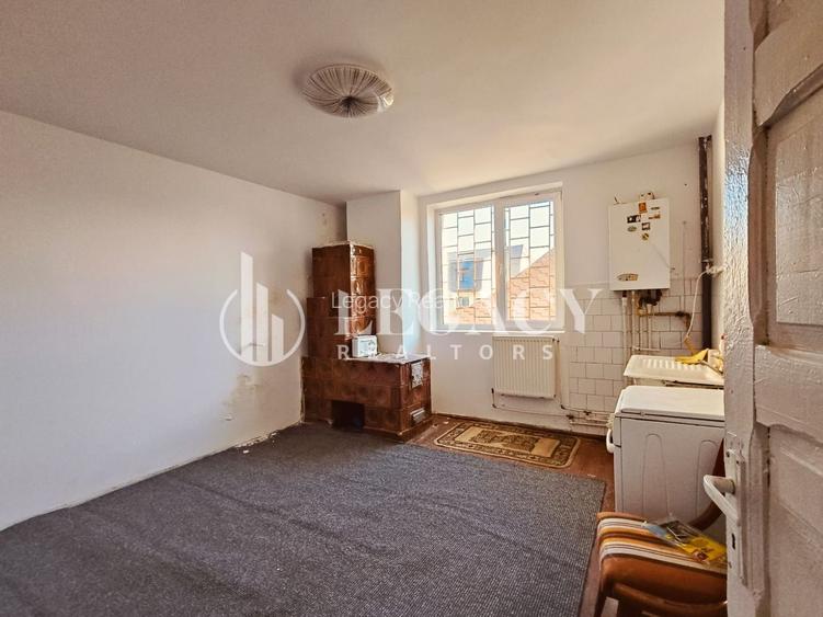 Vilă de închiriat, parter + etaj, str. Valea Rediului 36 - 16