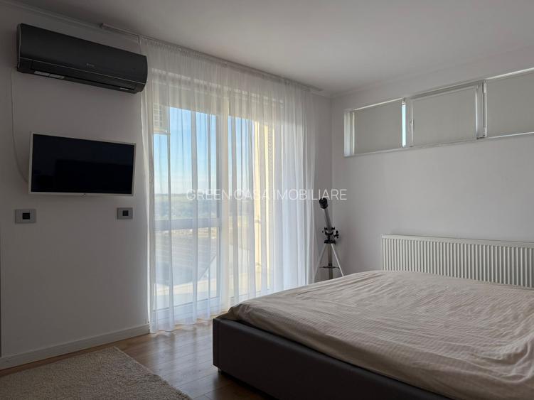 Duplex de vanzare de 120 mp , teren 300 mp zona Vivo - 14