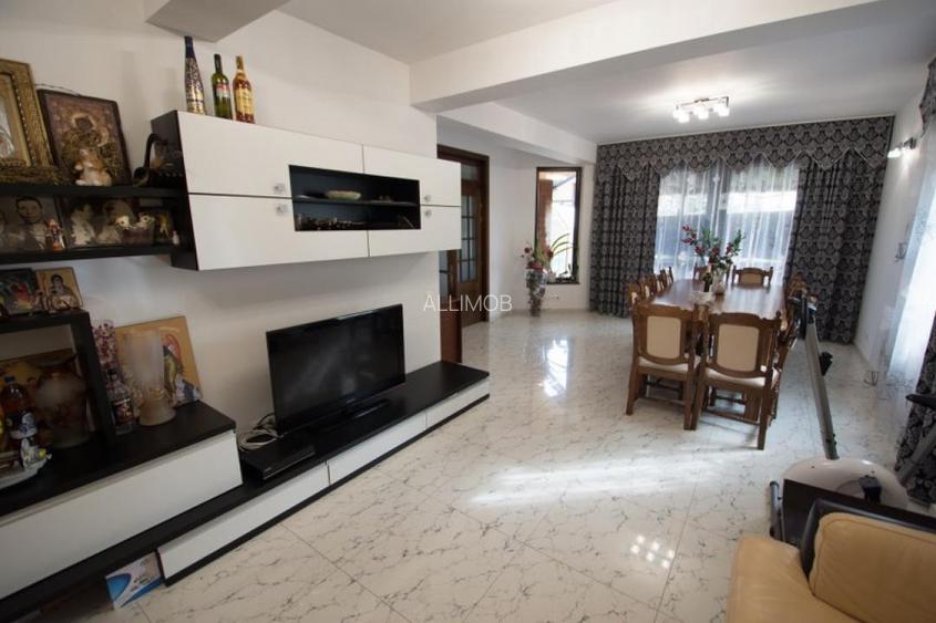 Vila 4 camere  cu piscina in Bucov. - 33