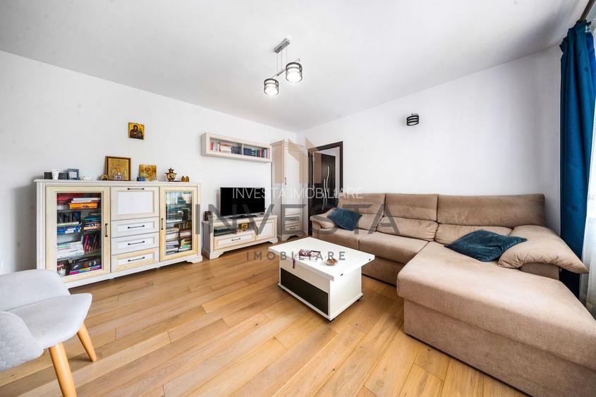 Apartament 3 camere, renovat, balcon 11 mp, etaj 1, strada Unirii! - 3