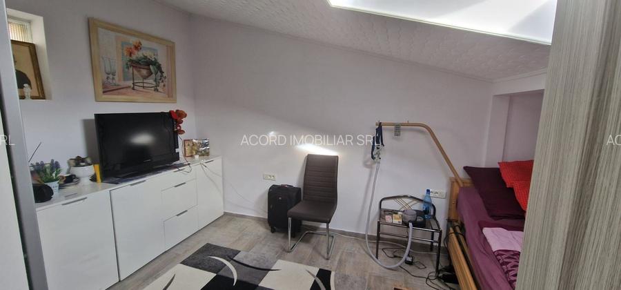 Casă / Vilă cu 5 camere de vânzare în zona Central - 7