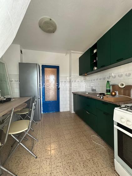 90000 euro .. 2 camere cu centrala .. etaj intermediar - 7