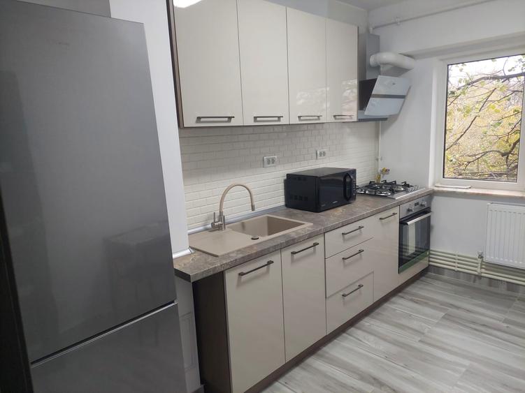 Apartament 3 camere, City 600 euro